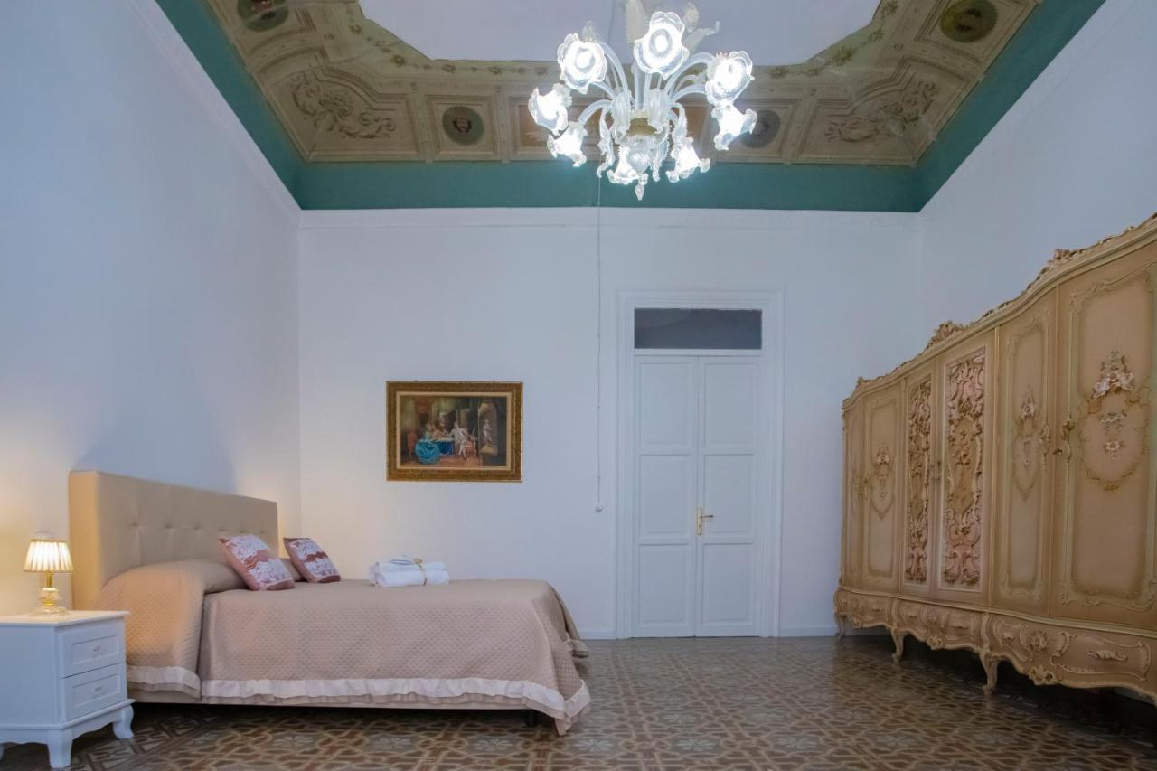 Terre D'Oro, Appartamento Di Lusso In Centro Citta Παλέρμο Εξωτερικό φωτογραφία