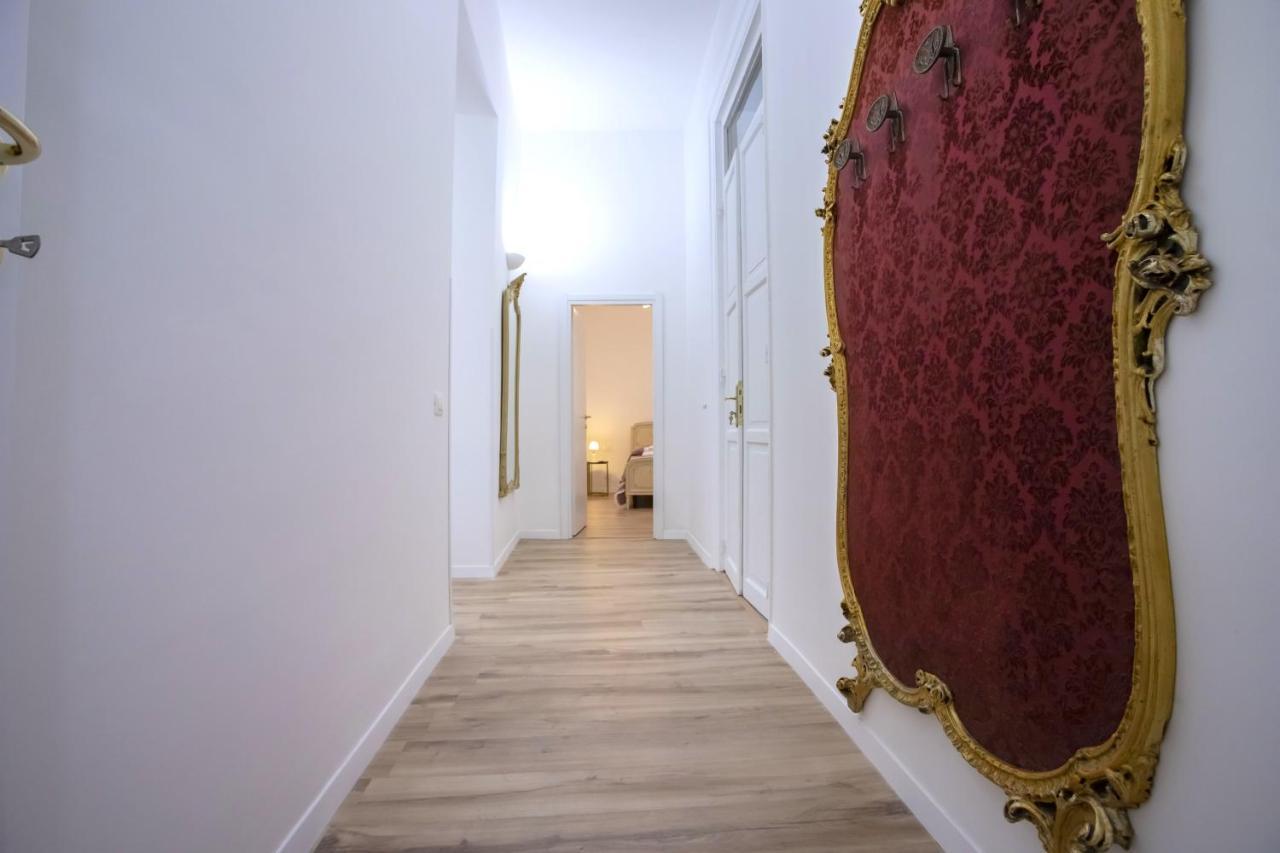 Terre D'Oro, Appartamento Di Lusso In Centro Citta Παλέρμο Εξωτερικό φωτογραφία